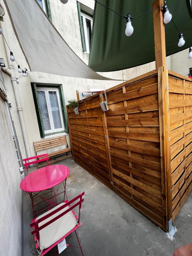 Escapade Dans Grand T2 De Charme Avec Terrasse - Proche Gare Et Centre Ville Lourdes Luaran gambar